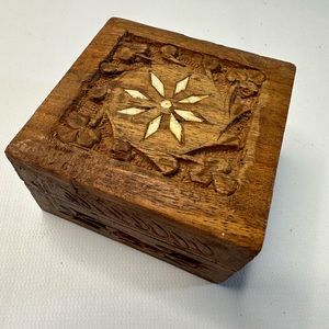 VTG 70s Handcrafted Carved Wooden Box Abalone Shell Star Small Lined India